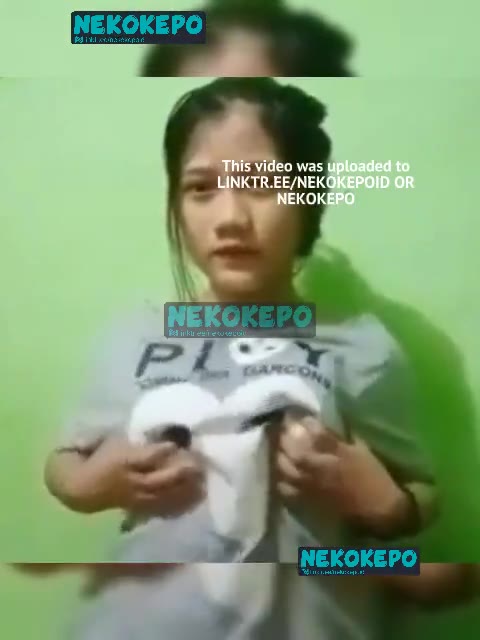 Sonia Kusuma Braless Bikin Kont*l Minta Jatah Pake Baju Abu Abu Basah Kuyup!